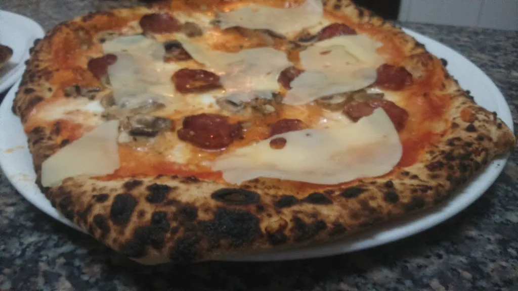 Road House | Wine Bar & Pizzeria_Collepasso_slider_image_3