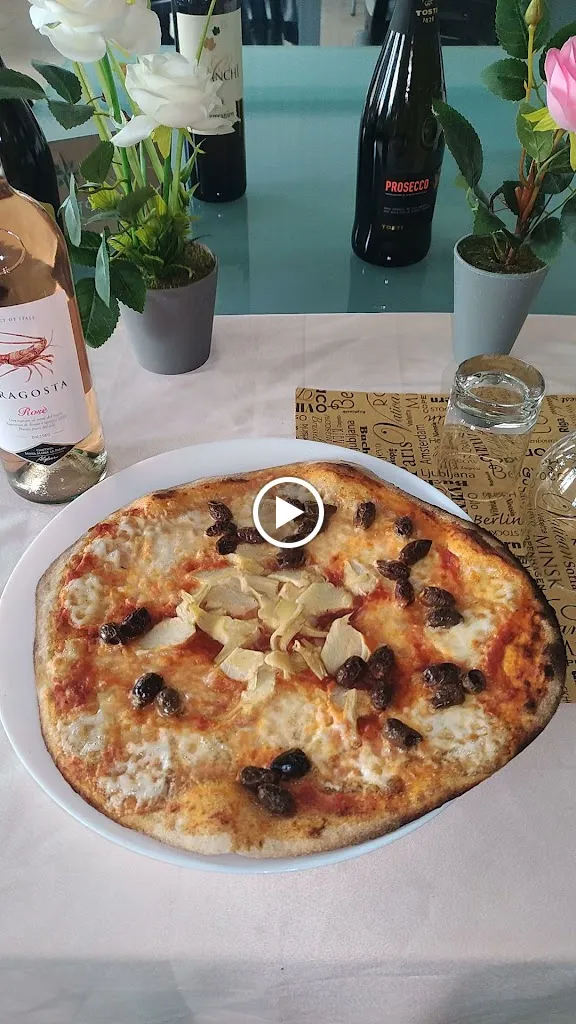 Pizzeria Ristorante La Terrazza_Castelnuovo Calcea_slider_image_2