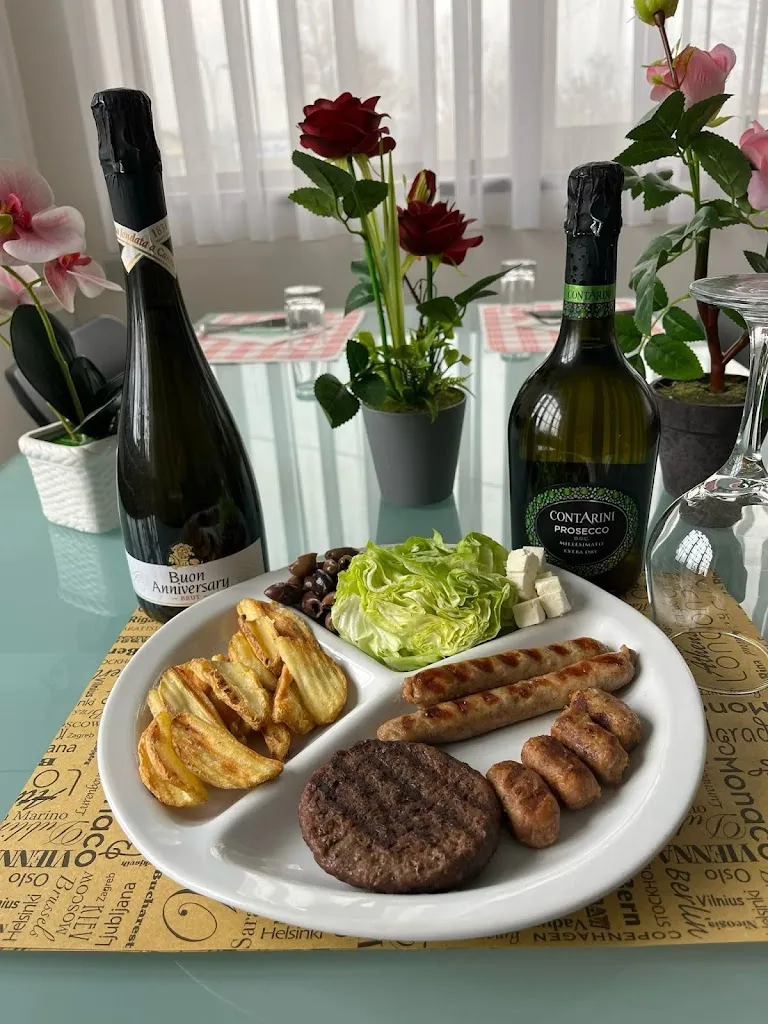 Pizzeria Ristorante La Terrazza_Castelnuovo Calcea_slider_image_3