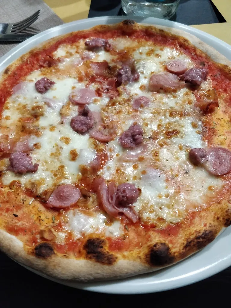Noga Smilovici_Il Brindo Pizzeria_Castelnuovo Don Bosco_Bewertung