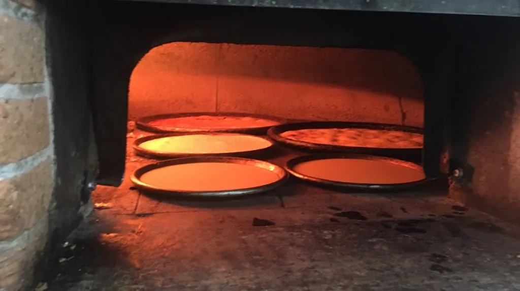 Il Brindo Pizzeria_Castelnuovo Don Bosco_slider_image_3