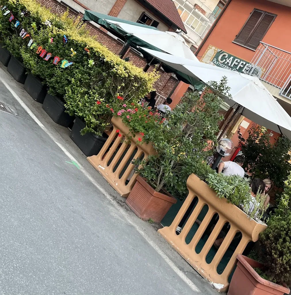 Scorpion C_Bar Pasticceria Borgo Antico_Castelnuovo Don Bosco_review