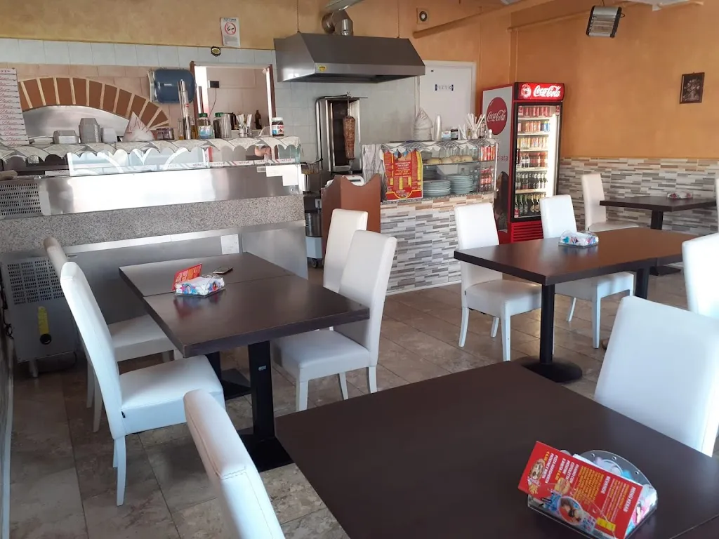 La Sfinge Pizza Kebab restaurant in Castelnuovo Don Bosco