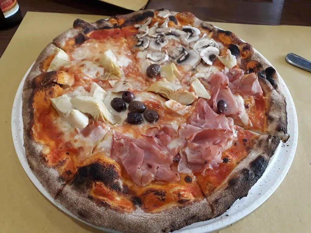 Menu_Pizzeria La Rustica_Castiglione Torinese_image_5