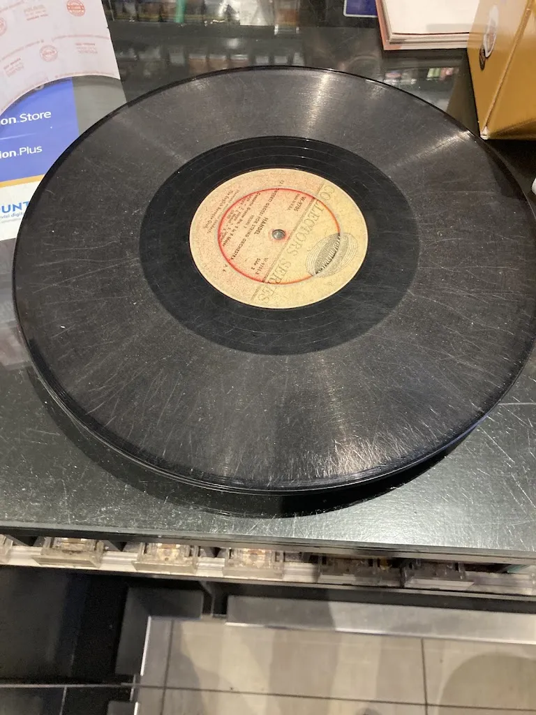 Geom. Andrea Ferrero - New Energy Consulting_Bistrot Chez LEO_Castiglione Torinese_review