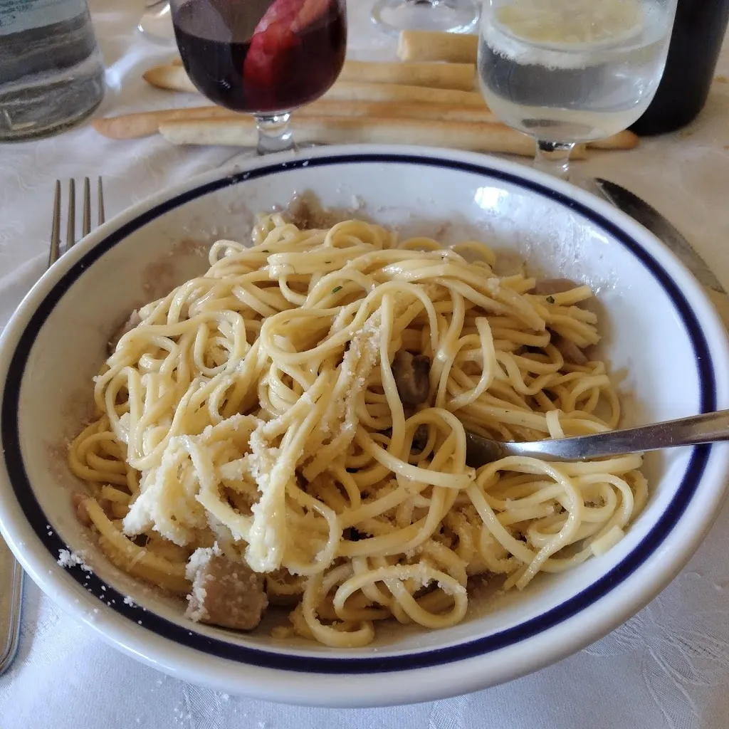 Pizzeria Biagini restaurant in Castiglione Torinese