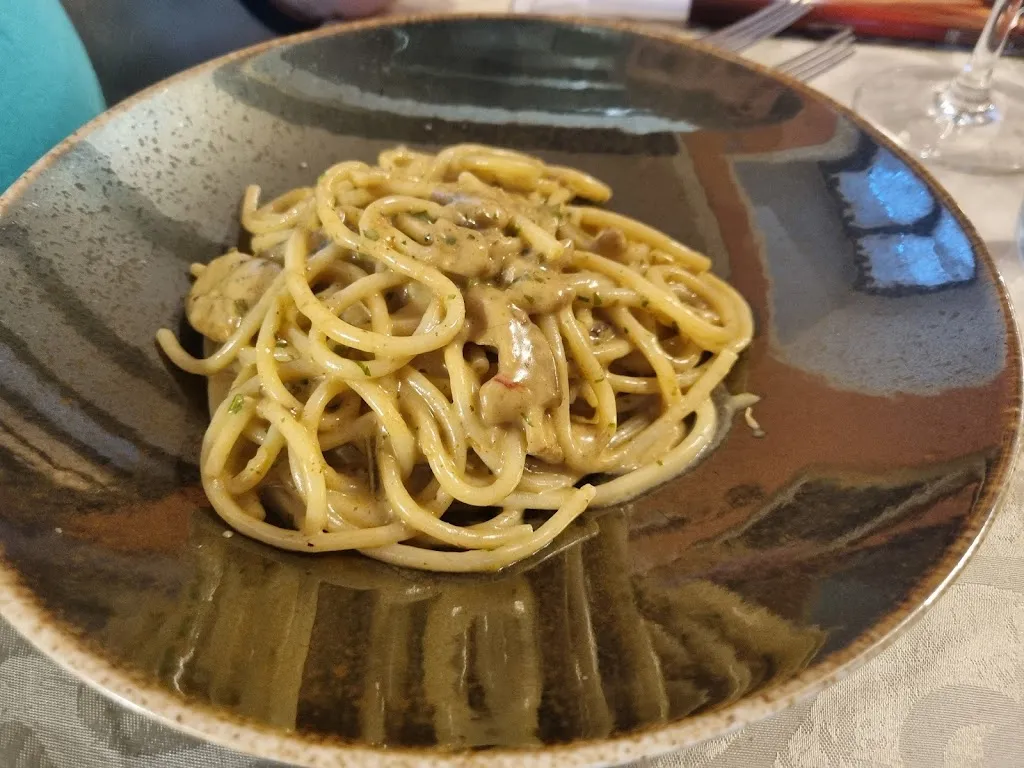 Trattoria da Ornella e Vinicio_Cavaglio-Spoccia_slider_image_3