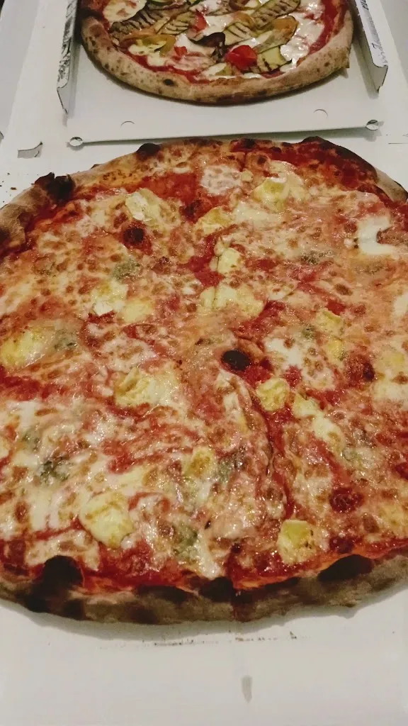 Pizze e delizie dai fratelli_Cavagnolo_slider_image_2