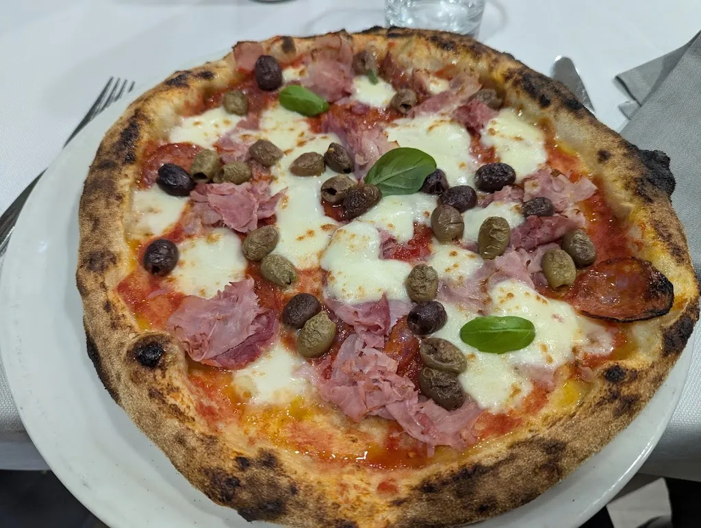 Ristorante Pizzeria Il Moro_Cavagnolo_slider_image_2