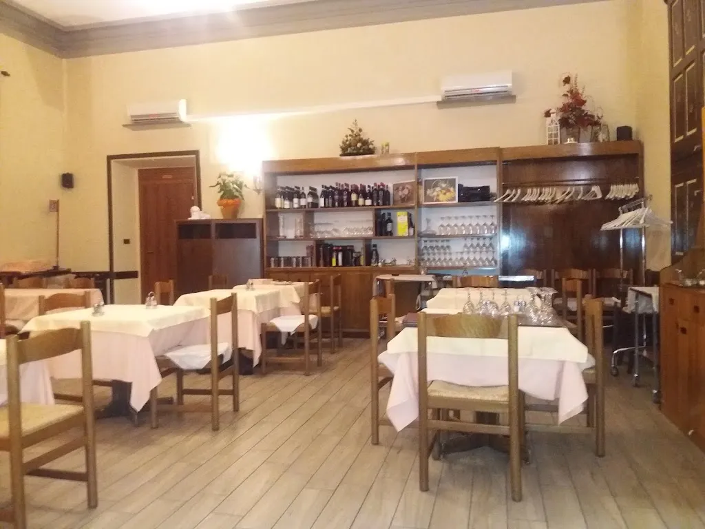 Trattoria Bar La Bruschetta_Cavallirio_slider_image_1