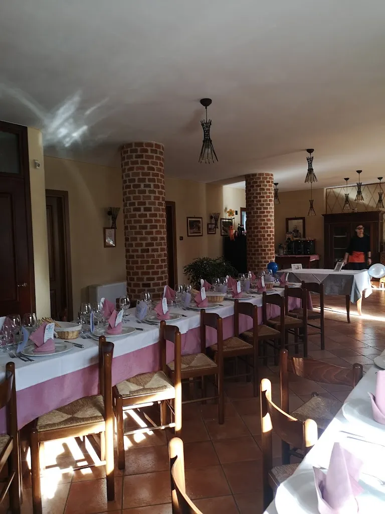 Osteria al Numero 1 restaurant in Cellarengo