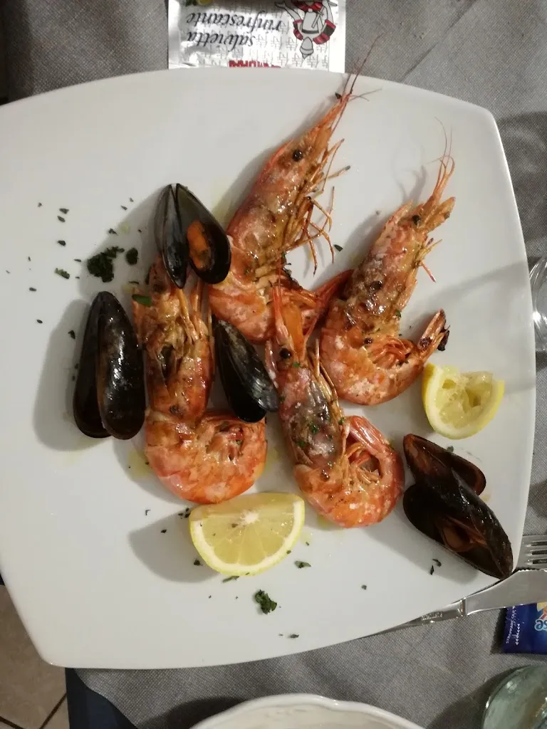 Menu_Ristorante Pizzeria Cosmopolitan di Sacco Carmen_Centallo_image_3