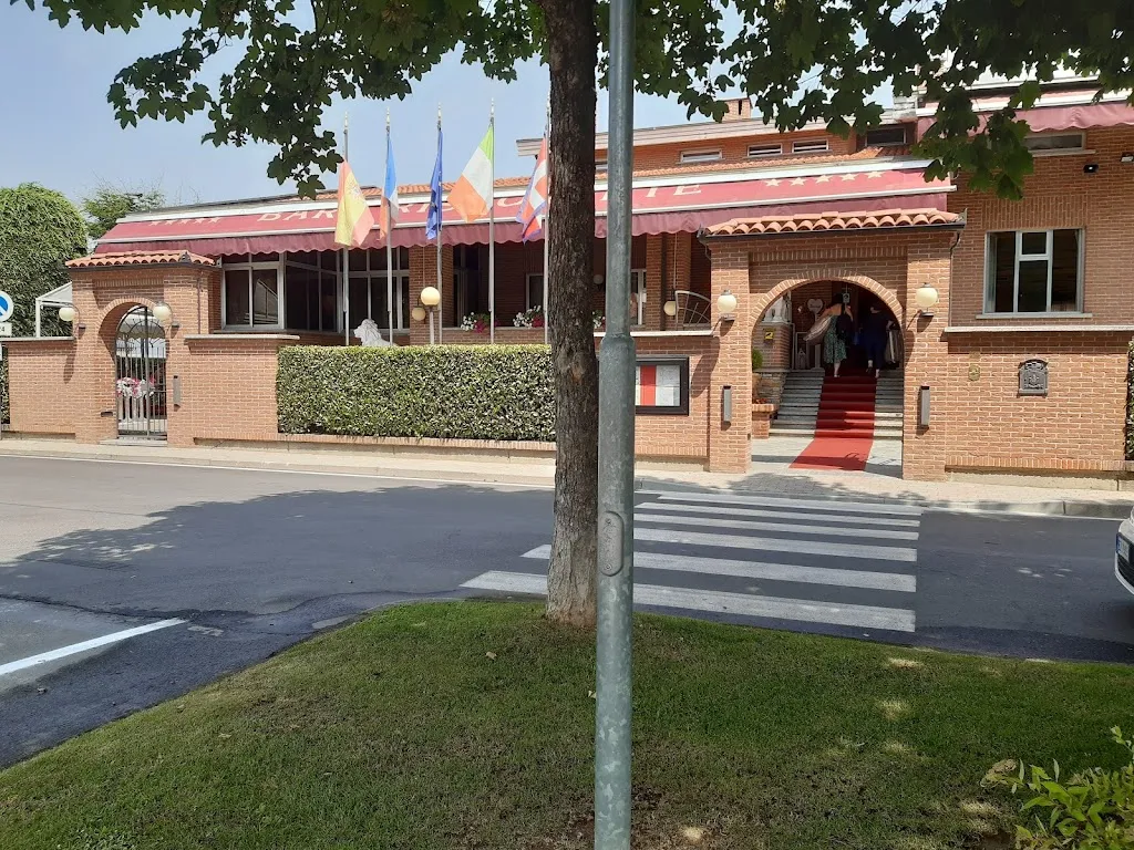 Ristorante Picchio Rosso_Centallo_slider_image_2