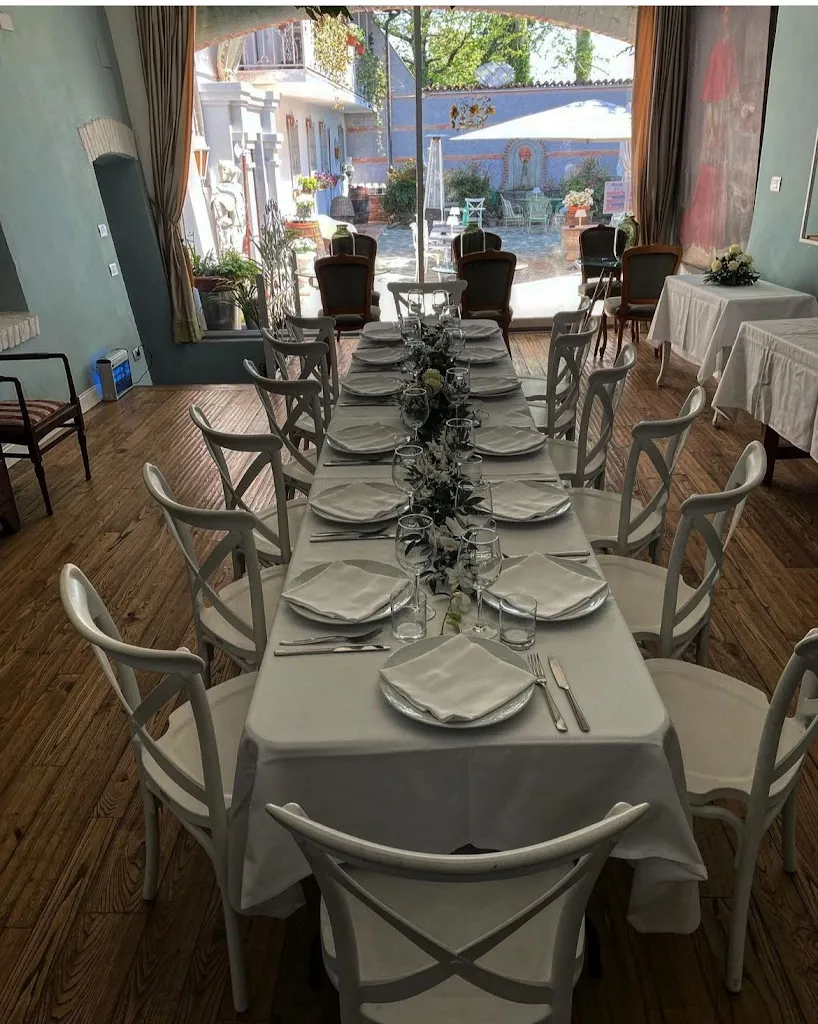 La trattoria restaurant in Centallo