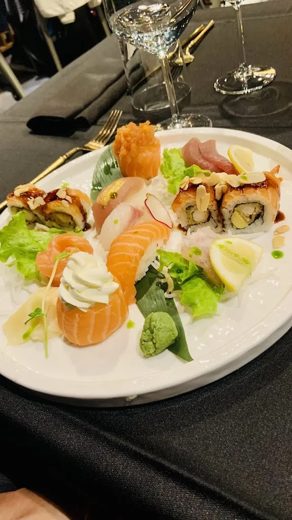 Angela Uibo_Oriental Restaurant_Cerreto Castello_review