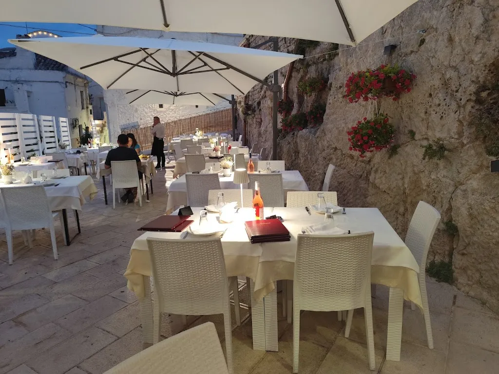 Braceria dei santi_Ceglie Messapica_slider_image_3