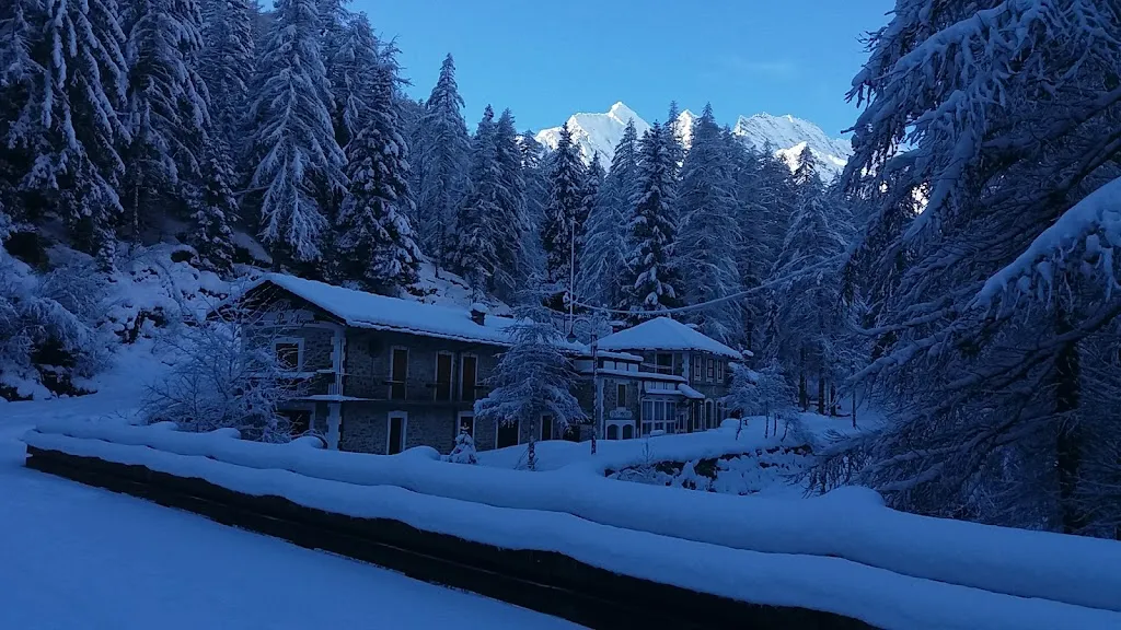 Rifugio Le Fonti Minerali - Pizzeria - Ceresole Reale - Guide Alpine Valle Dell' Orco_Ceresole Reale_slider_image_3