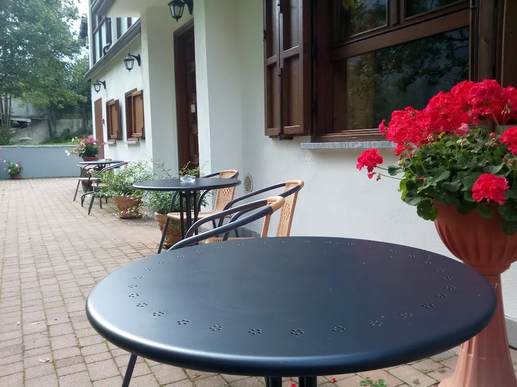 Hotel Ristorante Gli Scoiattoli restaurant in Ceresole Reale