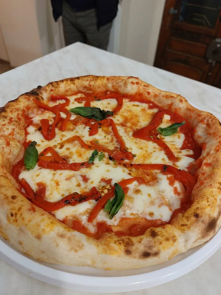 Pizzeria Gigi_Cerrione_slider_image_3