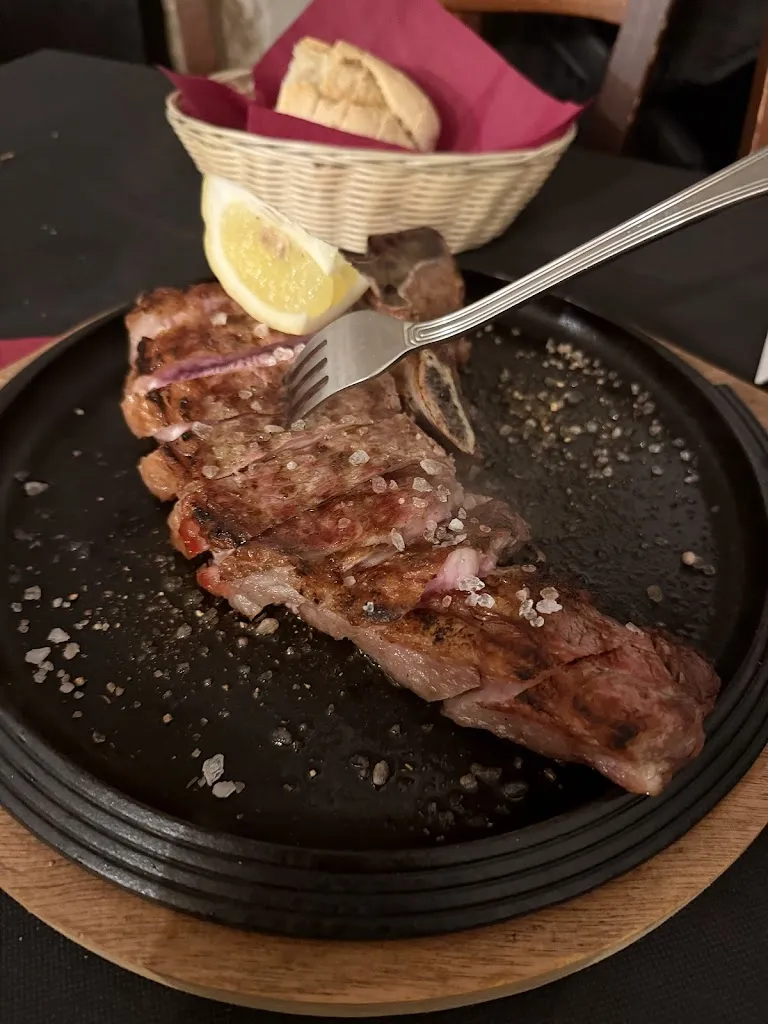 Jenny Rozental_Arrosteria Borgo Antico_Ceglie Messapica_review