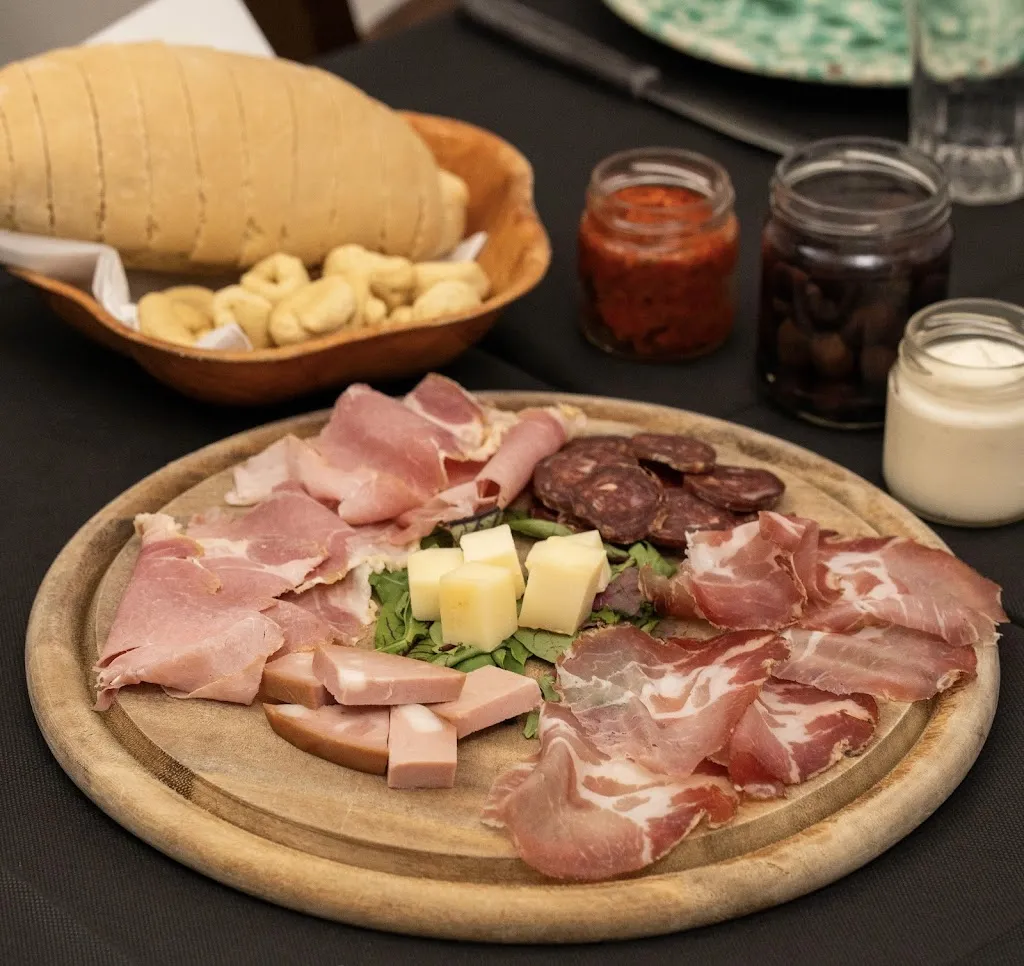 Arrosteria Borgo Antico_Ceglie Messapica_slider_image_2