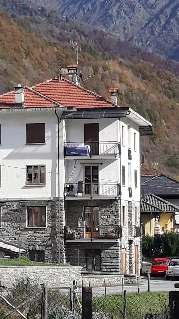 The Royal Crow_Chialamberto_slider_image_2