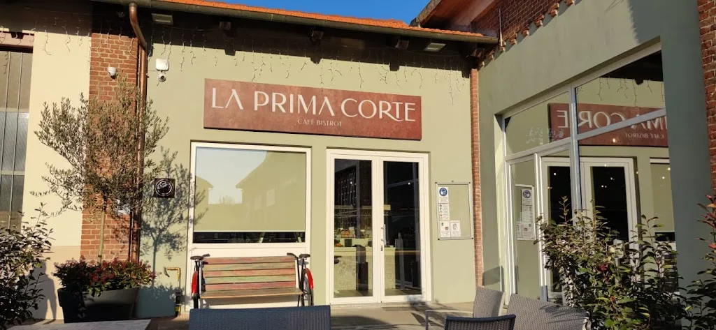 La Prima Corte Café Bistrot restaurant in Chieri