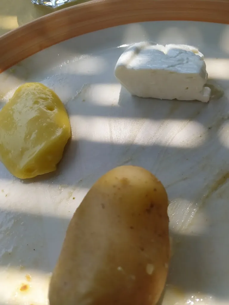 Nella M_Osteria La Canonica_Chiesa di Macra_review