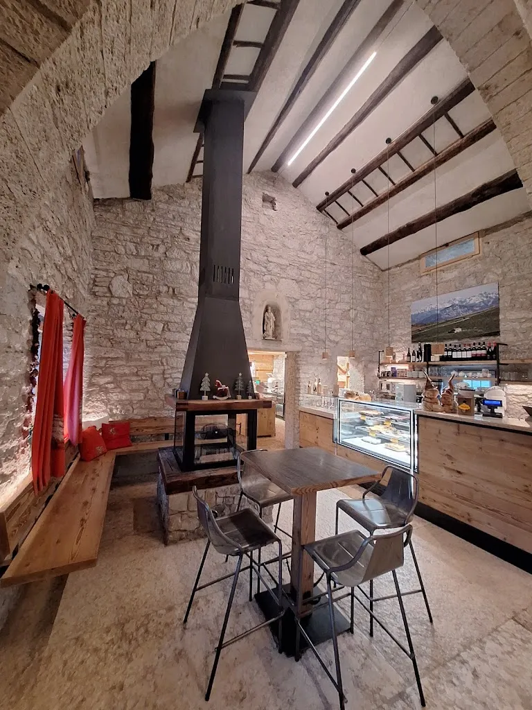 Andrea Tommasi_Malga Campegno_Chiesanuova_review