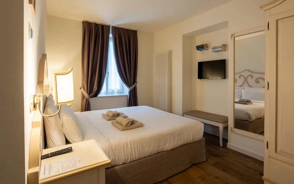 Hotel Ristorante Casa Leon d’Oro_Chiesanuova_slider_image_3