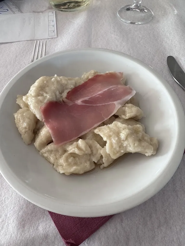 Stephy Gonzalez_Griez Ristorante Miramonti_Chiesanuova_review