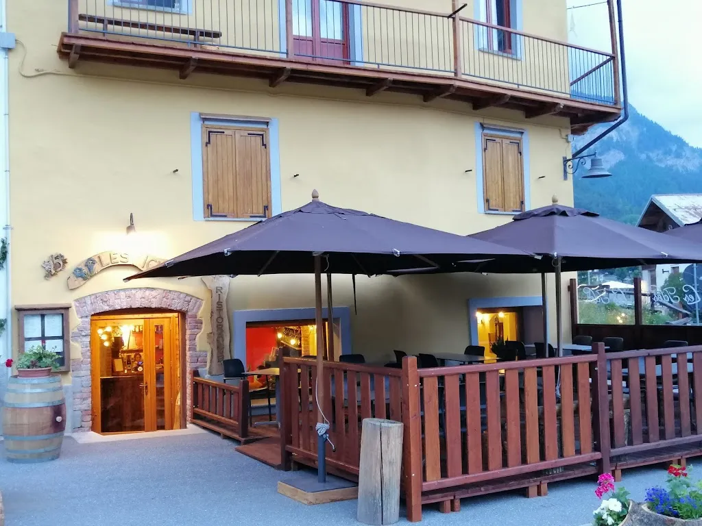 Les Icles restaurant in Cesana Torinese