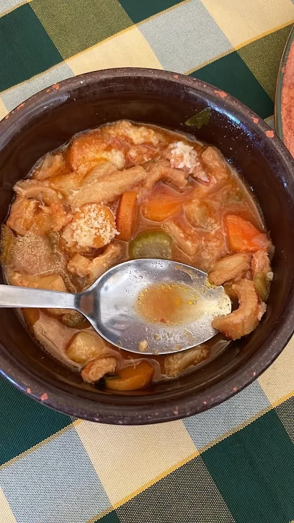 Rebecca Hawat_Zitto e Mangia_Ceglie Messapica_review