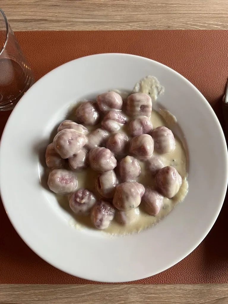 Alberto Magnetti_L'Endroit_Cesana Torinese_review