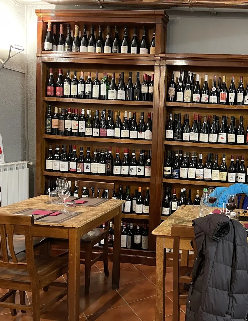 Vin au verre restaurant in Cesana Torinese