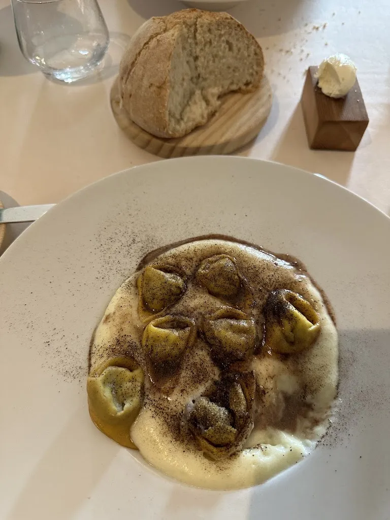 Christina Izzo_Convivio_Cesana Torinese_recensione