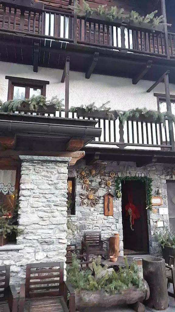 Farmhouse La Gerla_Cesana Torinese_slider_image_2