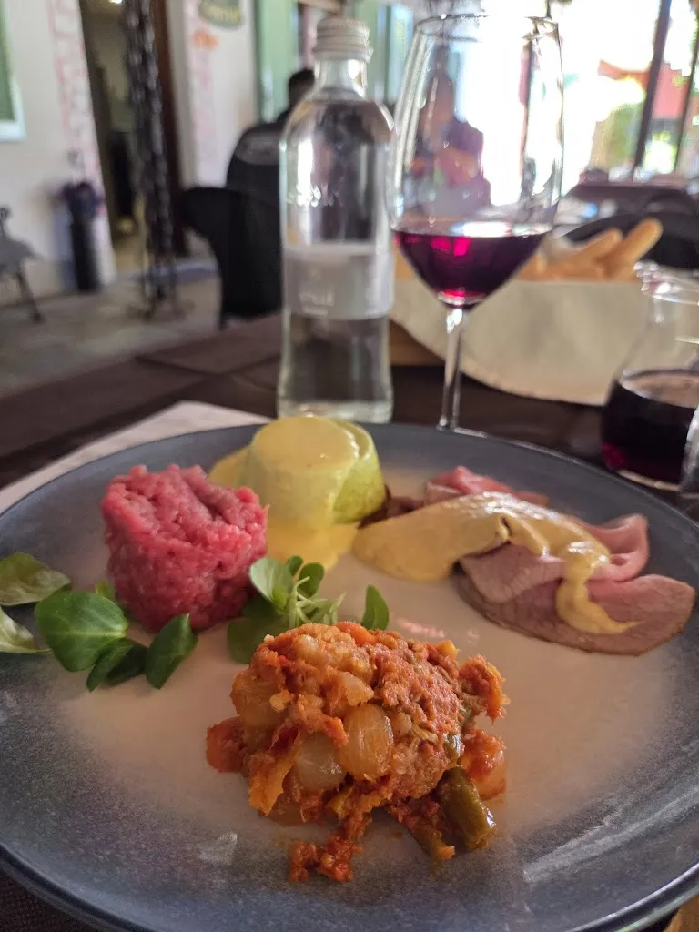 Alessandro Bruni_Frazione Cappellazzo_Cherasco_review