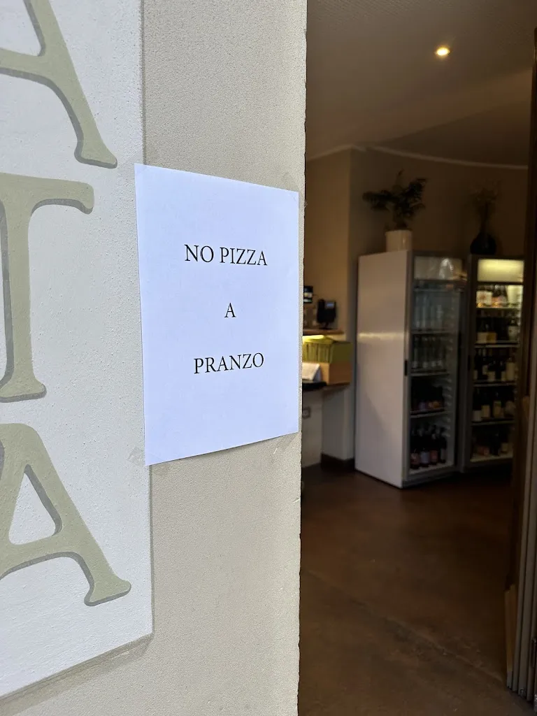 Tracy Rowland_The Garden of Ghilot_Cherasco_review