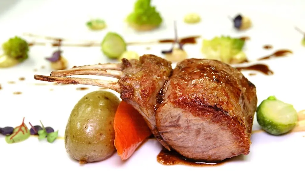 Morra Restaurant_Cherasco_slider_image_3