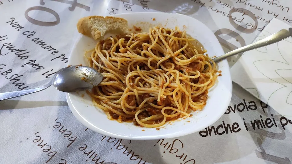 Deyan Marinov_Bar Pizzeria Da Raffy e Lino_Cherasco_review