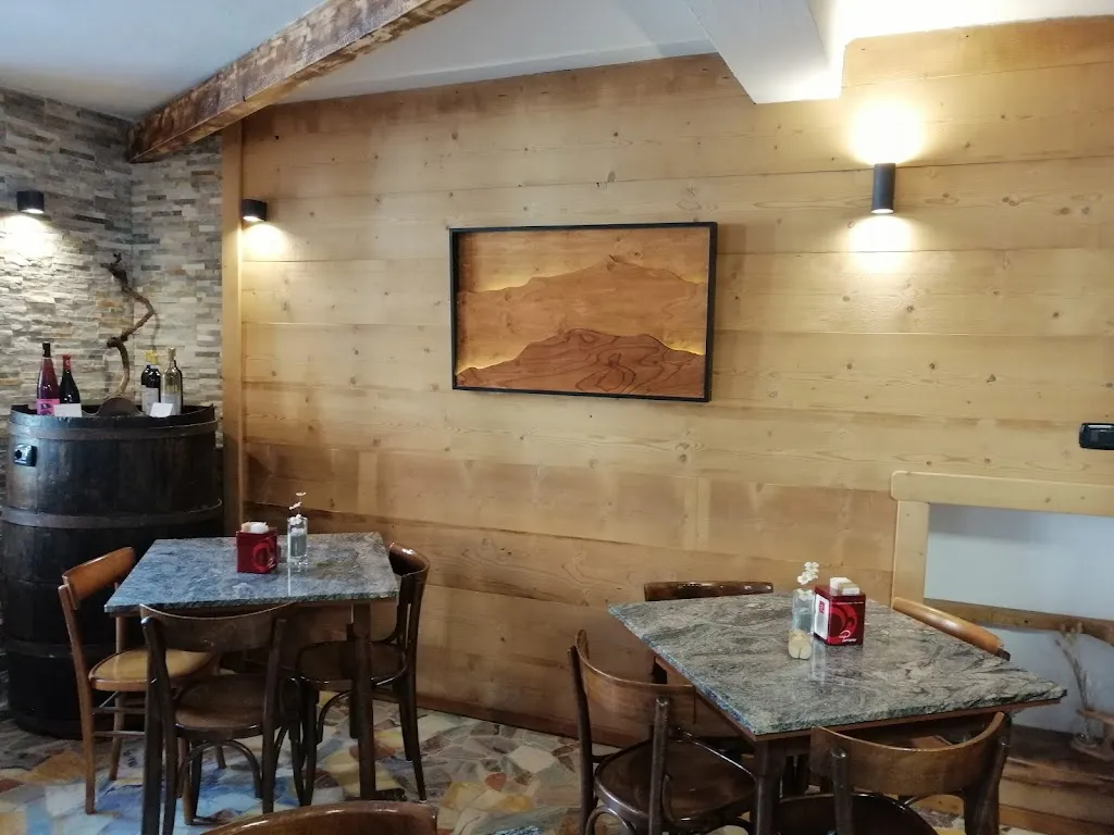 Trattoria della Posta restaurant in Chiomonte