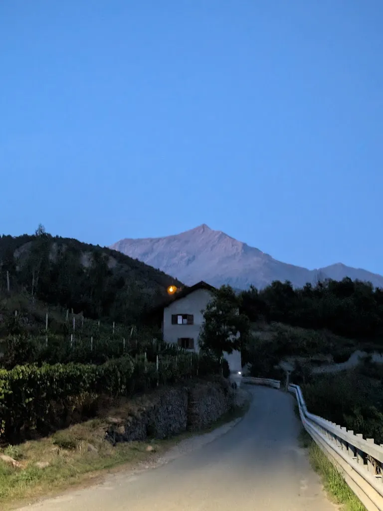 Matthew Waksman_' l Garbin Vini Valsusa DOC & Restaurant_Chiomonte_review