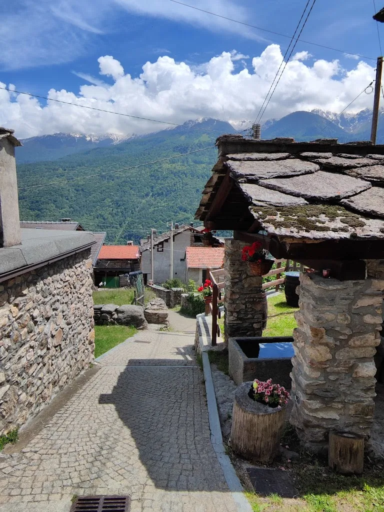 Luca Morlino_CIRCOLO - Ramats CIAPARAT_Chiomonte_review