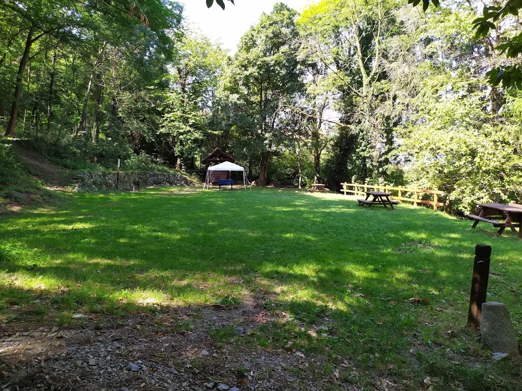 Fabry Tam_Area picnic del Campo sportivo_Chiusa di San Michele_review