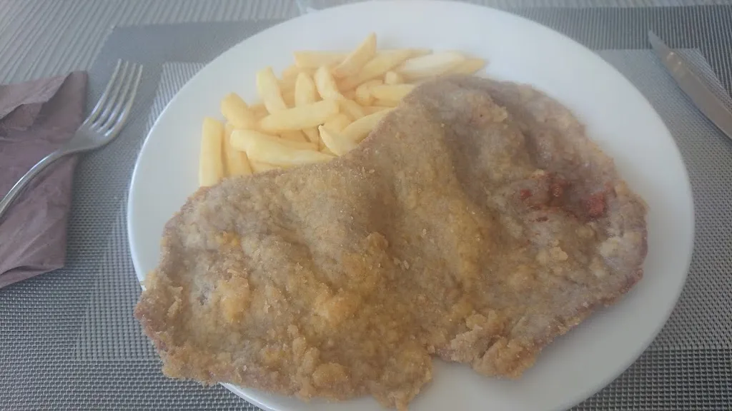 Gianfranco Comino_PEIRONI BAR DI ELENA_Cigliè_review