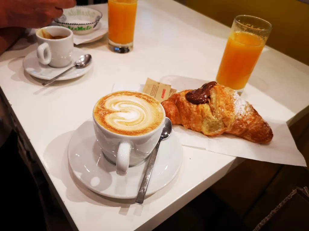 Autogrill Cigliano Nord_Cigliano_slider_image_3