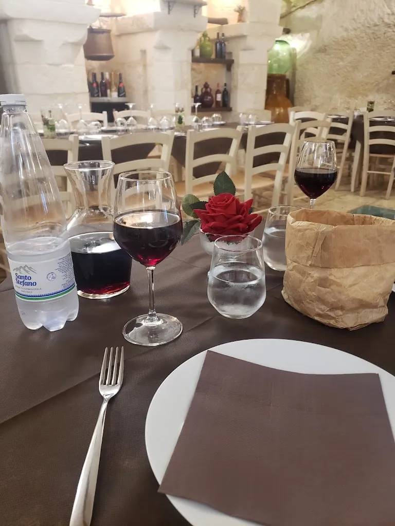 Hari_La Roccia_Ceglie Messapica_review