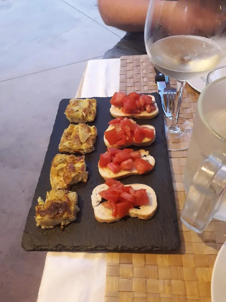 Alberto Asperi_Az. Vinicola Vivalda & Trattoria di Campagna_Cissone_review