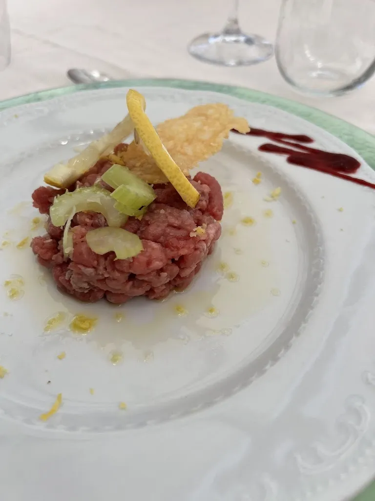 Chiara Di Carlo_La Ca' Rossa_Cisterna d'Asti_review